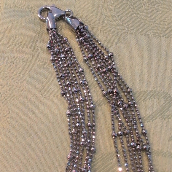 Elegant Silver Beaded Necklace - Picture 2 of 3